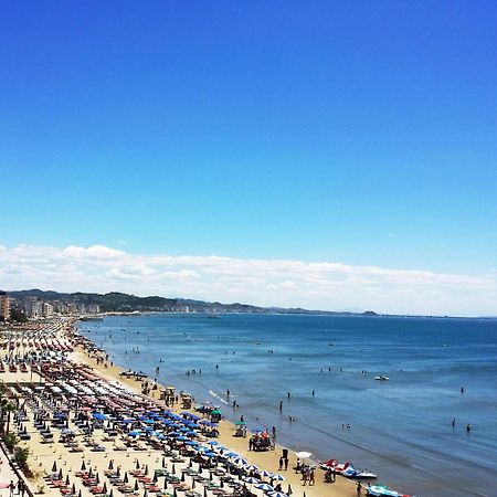 Apolonia Seaside Apartments Durrës Exteriör bild